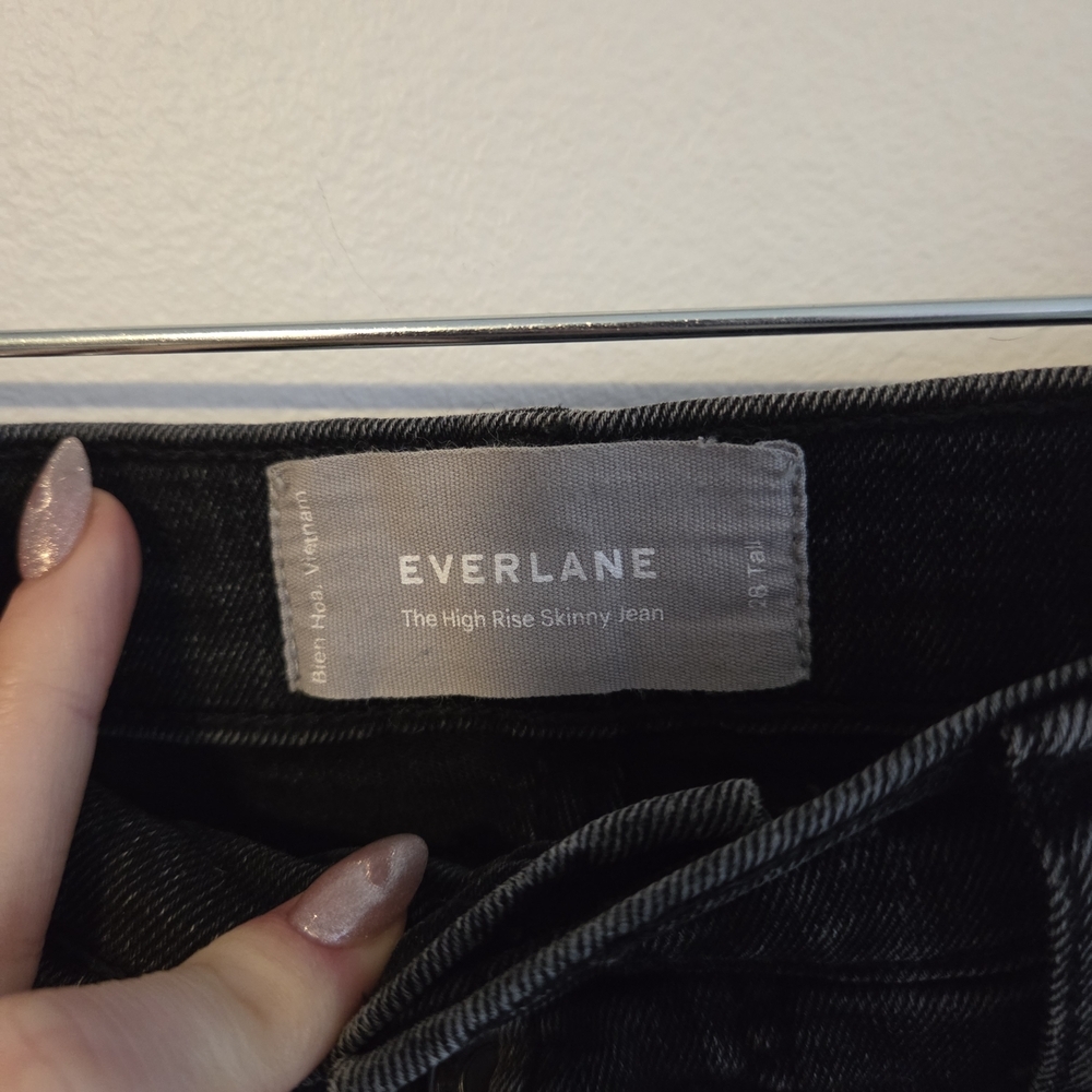 Everland The High Rise Black Skinny Jeans - Picture 4 of 8
